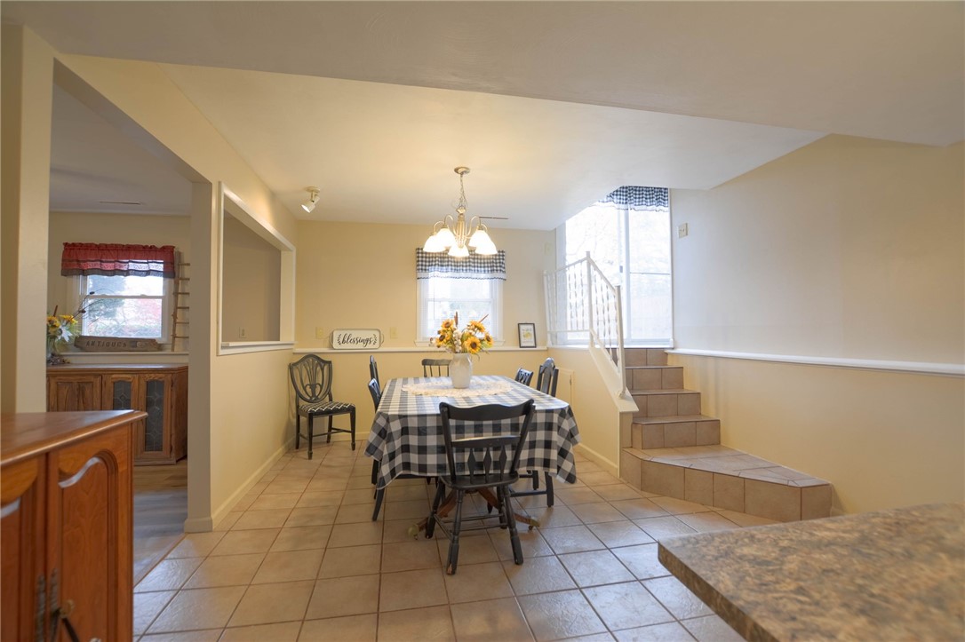 542 Buckingham Drive Decatur, IL 62526 - Photo 9 of 37 Gallery Image 9