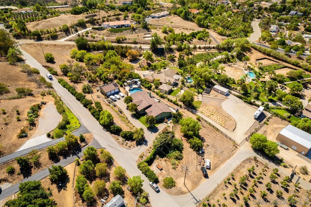 32070 Vía Vera Bonsall, CA 92003 - Photo 50 of 51 an aerial view of residential houses with outdoor space
