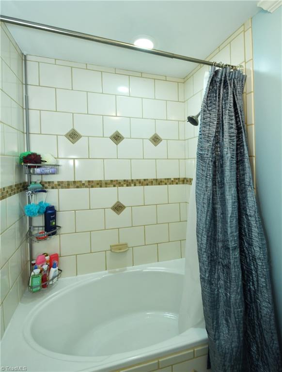 109 Suntree Road Advance, NC 27006 - Photo 16 of 30 Gallery Image 16