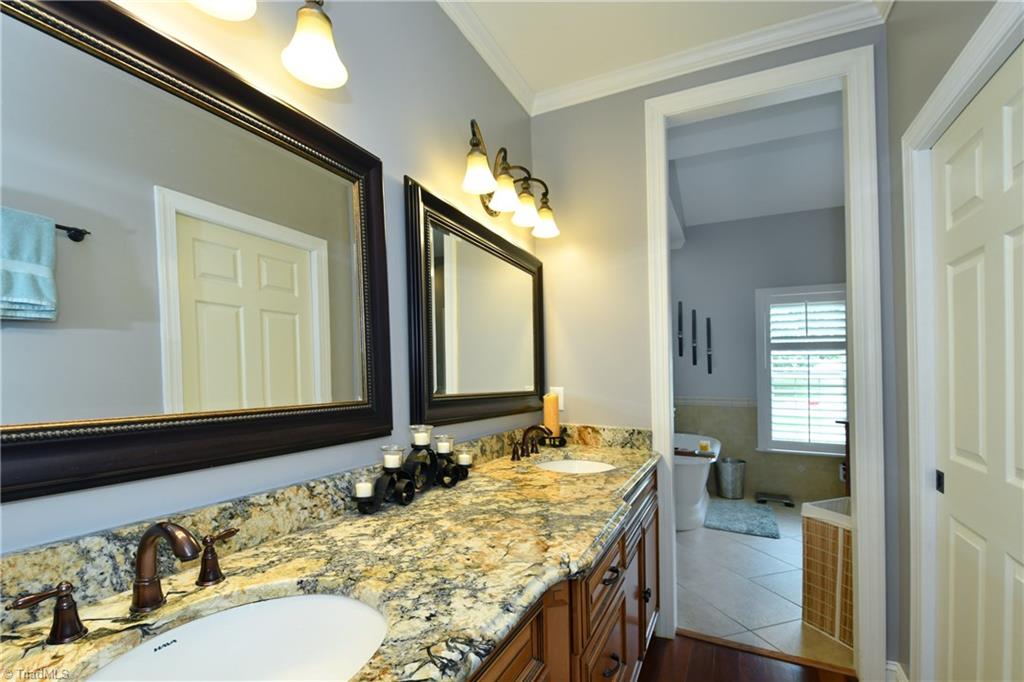 109 Suntree Road Advance, NC 27006 - Photo 10 of 30 Gallery Image 10