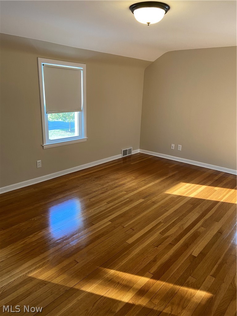1213 Brainard Road Lyndhurst, OH 44124 - Photo 15 of 20