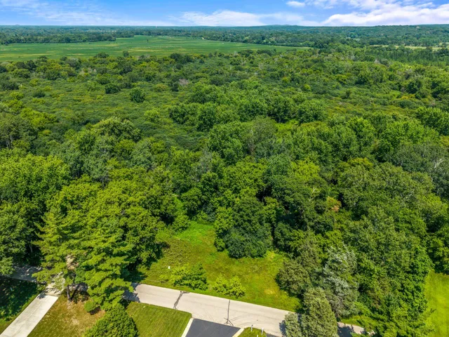 $100,000 | Outlotc East Pretty Lake Road, Ottawa, WI 53118