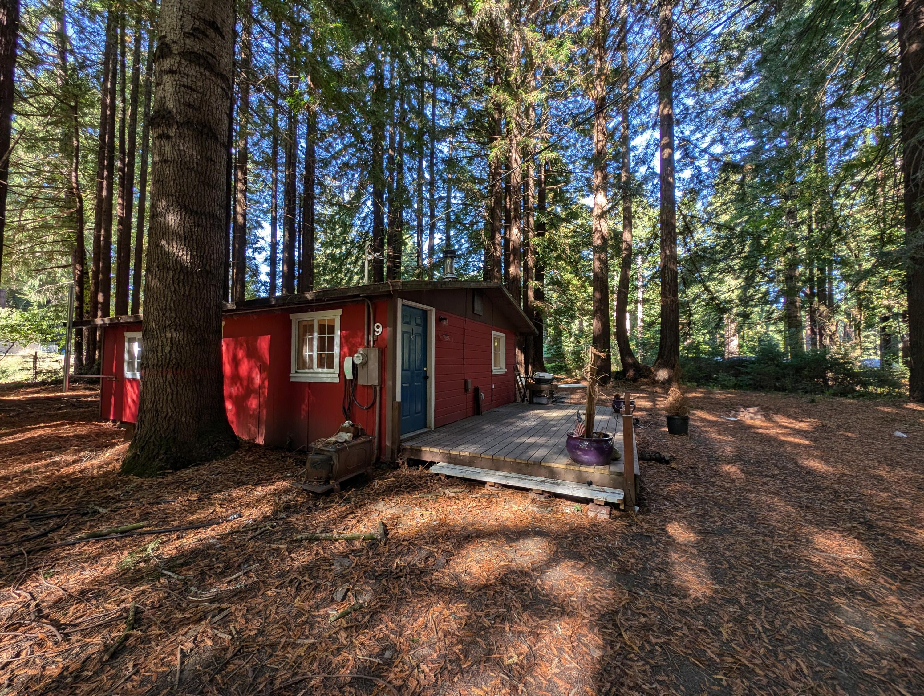 801 Riverside Park Road, Unit 9 Carlotta, CA 95528 - Photo 11 of 17