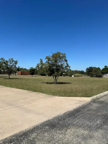 $140,000 | 203 Post Oak Drive, Llano, TX 78643