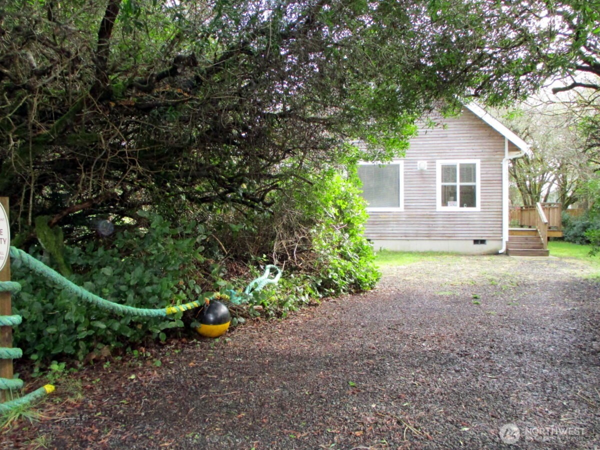 160 South Port Loop Southwest Ocean Shores, WA 98569 - Photo 1 of 27