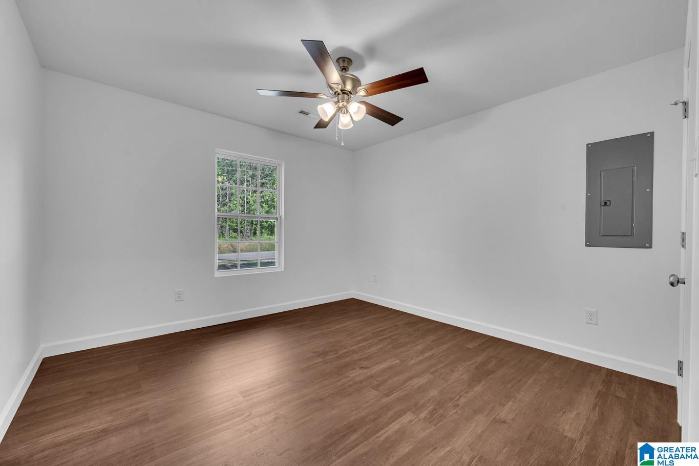 306 Empire Road Sumiton, AL 35148 - Photo 22 of 28