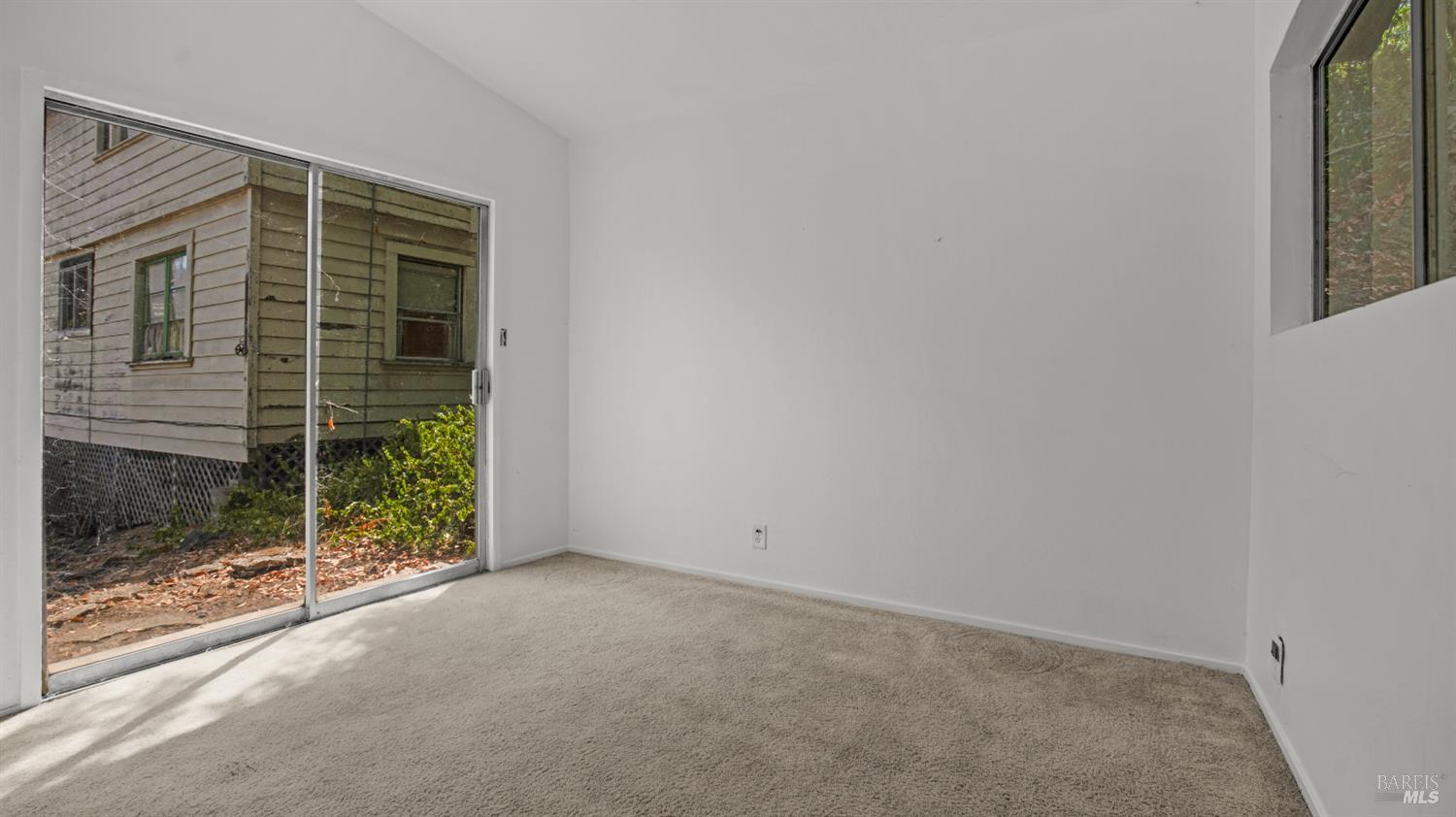 9199 Rio Vista Road Forestville, CA 95436 - Photo 13 of 45 Gallery Image 13