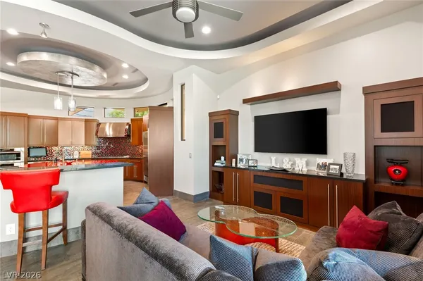 $25,000 | 2 Castle Oaks Court, Las Vegas, NV 89141