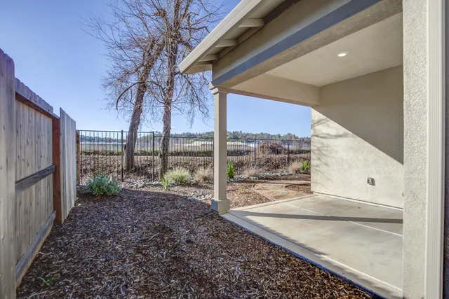 $450,000 | 3829 Thea Drive, Redding, CA 96001