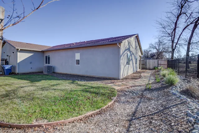 $450,000 | 3829 Thea Drive, Redding, CA 96001