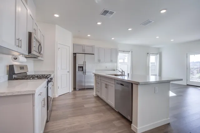 $450,000 | 3829 Thea Drive, Redding, CA 96001