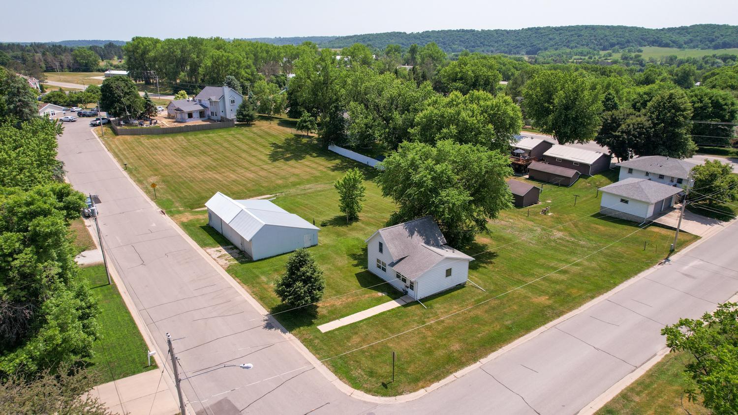 1003 Grand Street Southeast Chatfield, MN 55923 - Photo 1 of 46