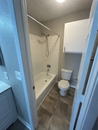 $125,000 | 250 El Dorado Boulevard, Unit 104, Webster, TX 77598