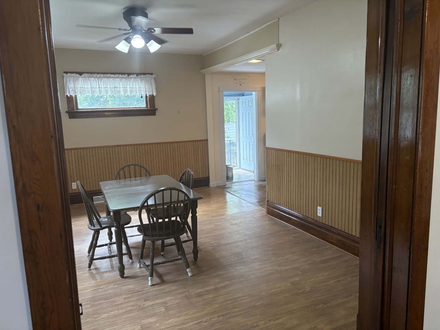 130 South 5th Street Sheldon, IL 60966 - Photo 5 of 13