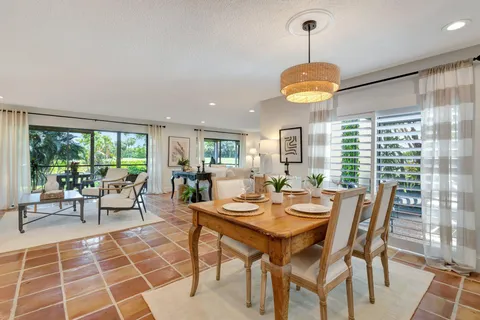 $339,900 | 27 Westgate Lane, Unit C, Boynton Beach, FL 33436