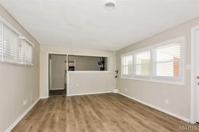 $1,470 | 8412 Chalons Court, St. Louis, MO 63134