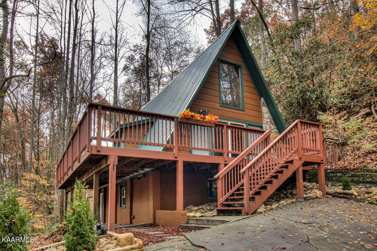 229 Bruce Road Gatlinburg, TN 37738 - Photo 1 of 40 IMG_7426LR