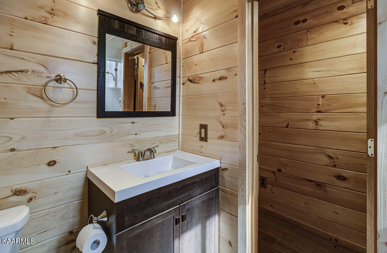 229 Bruce Road Gatlinburg, TN 37738 - Photo 20 of 40 IMG_7372LR
