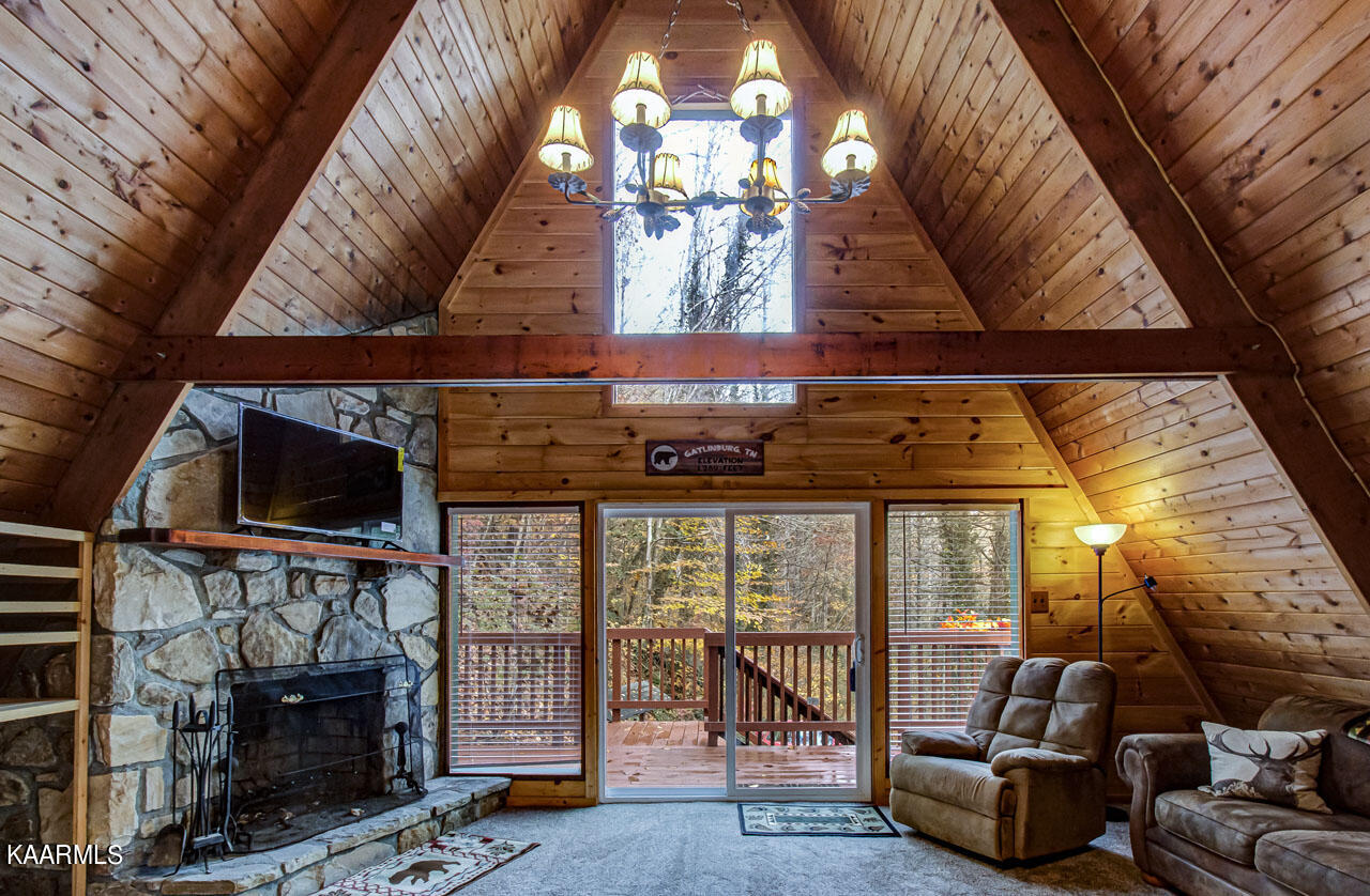 229 Bruce Road Gatlinburg, TN 37738 - Photo 5 of 40 IMG_7327LR