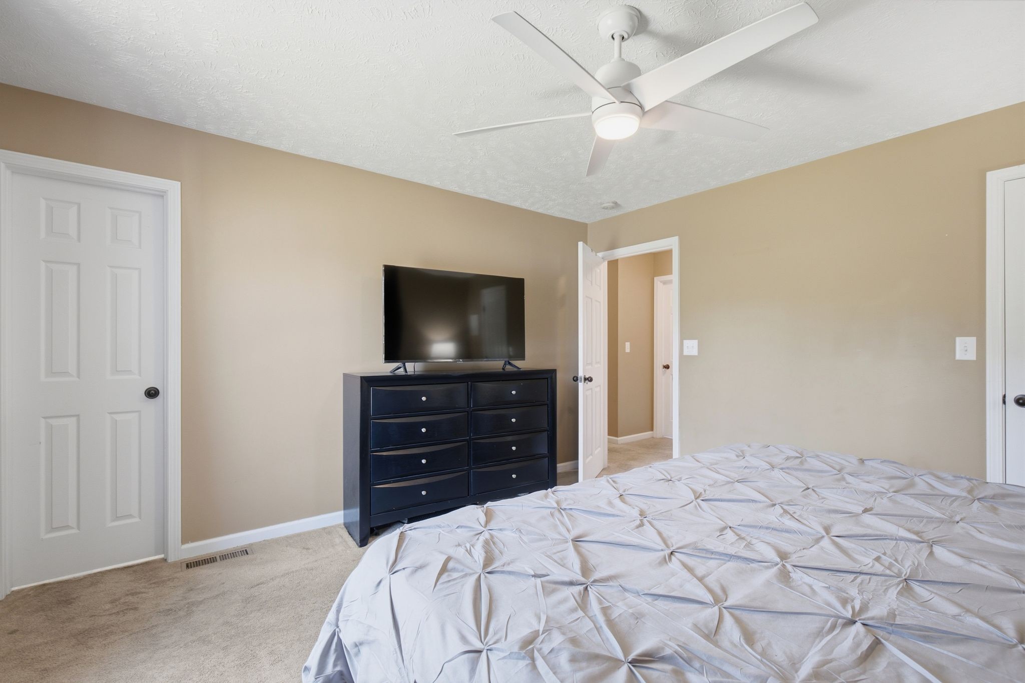 1821 Abrams Road Clarksville, TN 37042 - Photo 16 of 21 Gallery Image 16