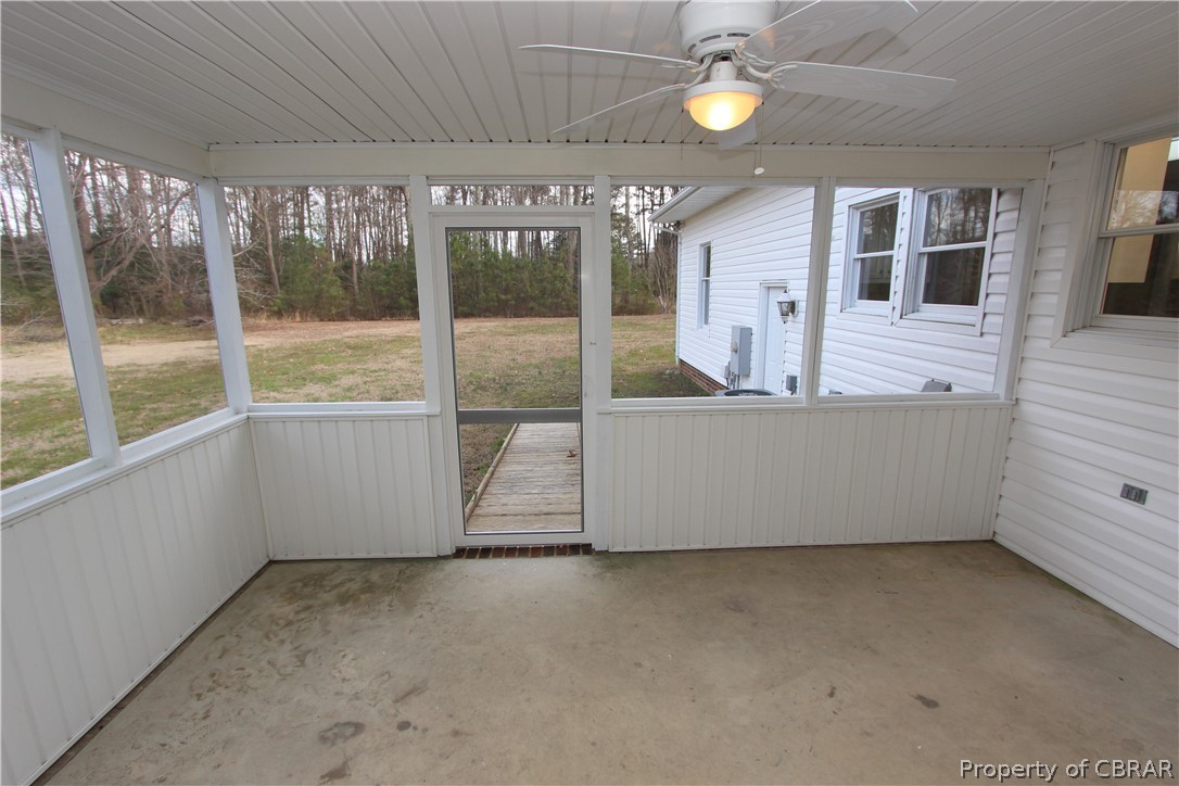 447 Hallieford Road Cobbs Creek, VA 23035 - Photo 35 of 46