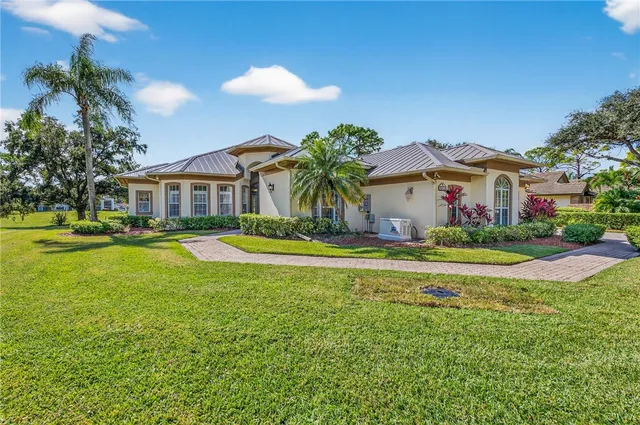 $549,000 | 3210 Bent Pine Drive, Fort Pierce, FL 34951