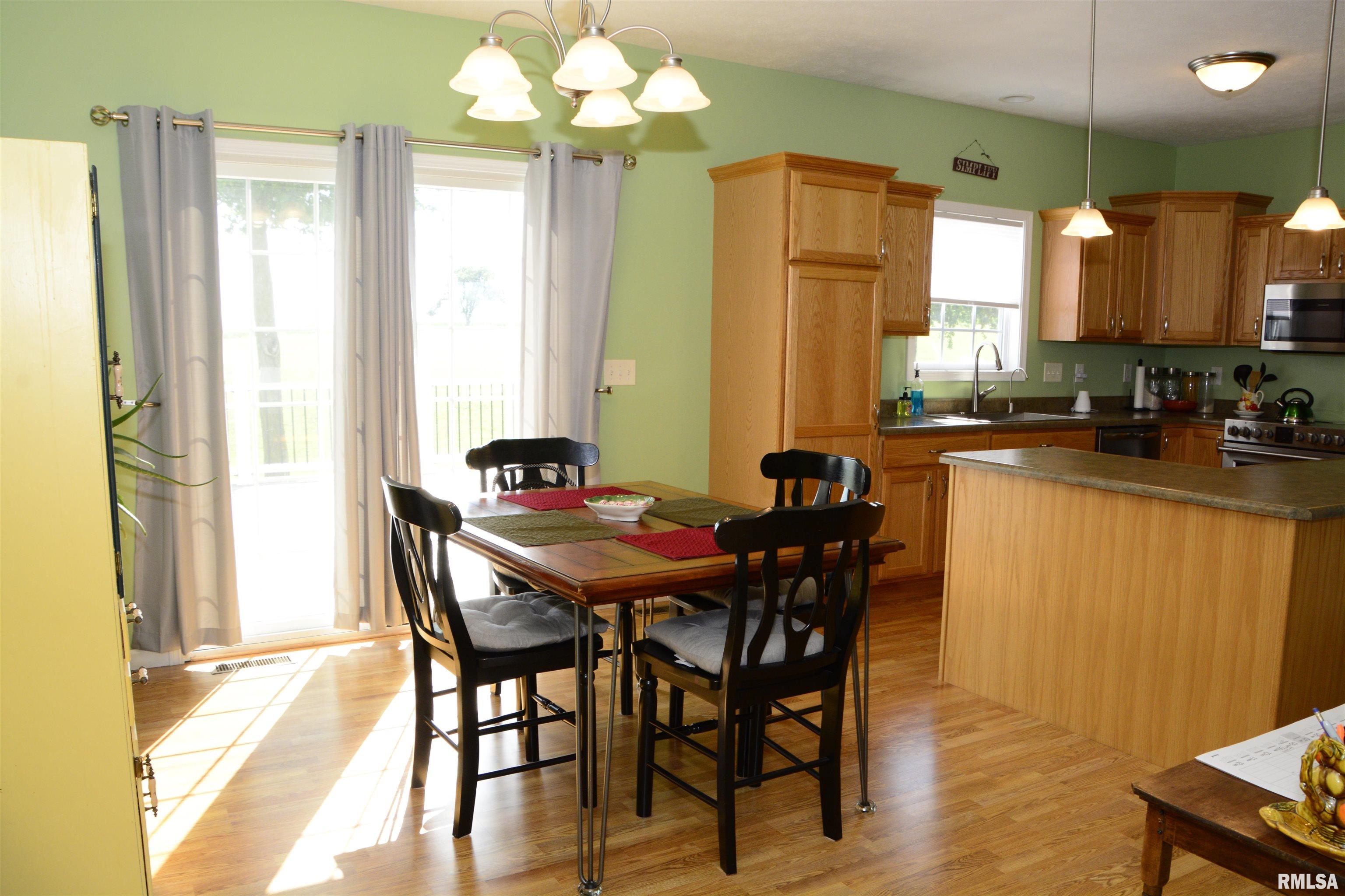 1211 Kramer Road Avon, IL 61415 - Photo 6 of 39