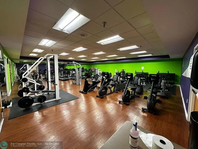 $1,750 | 850 Southwest 133rd Terrace, Unit B406, Pembroke Pines, FL 33027