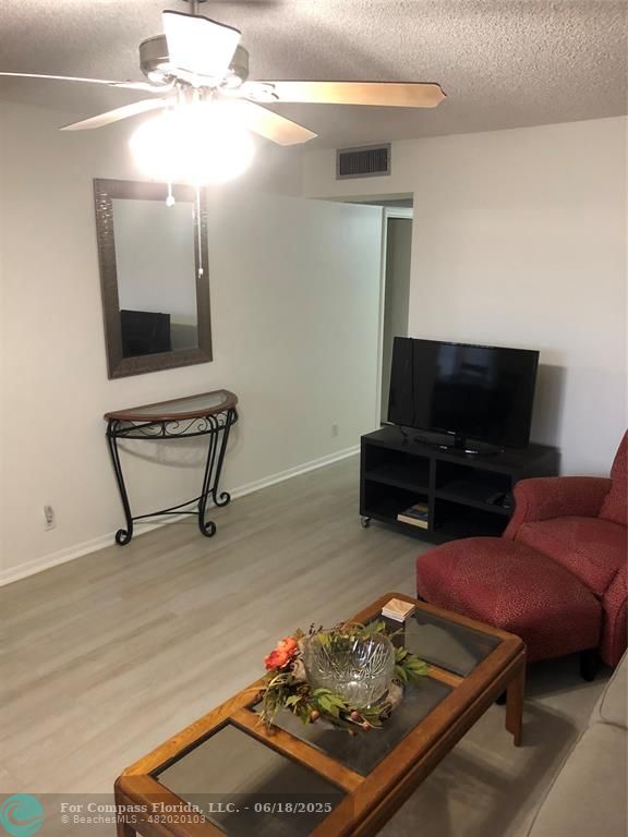 850 Southwest 133rd Terrace, Unit B406 Pembroke Pines, FL 33027 - Photo 9 of 22