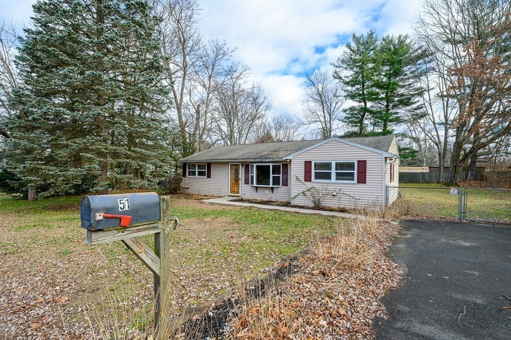 51 Coral Road Springfield, MA 01118 - Photo 30 of 38