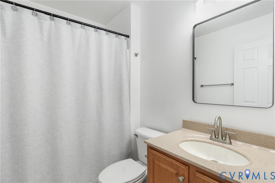 311 Robinson Street, Unit 2 Ashland, VA 23005 - Photo 15 of 22