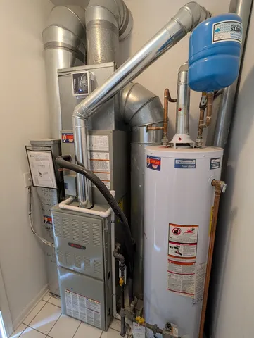 $255,000 | 442 New Haven Drive, Unit 442, Cary, IL 60013