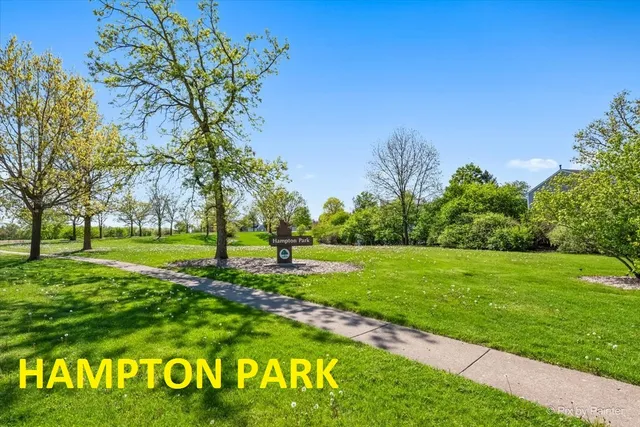 $255,000 | 442 New Haven Drive, Unit 442, Cary, IL 60013