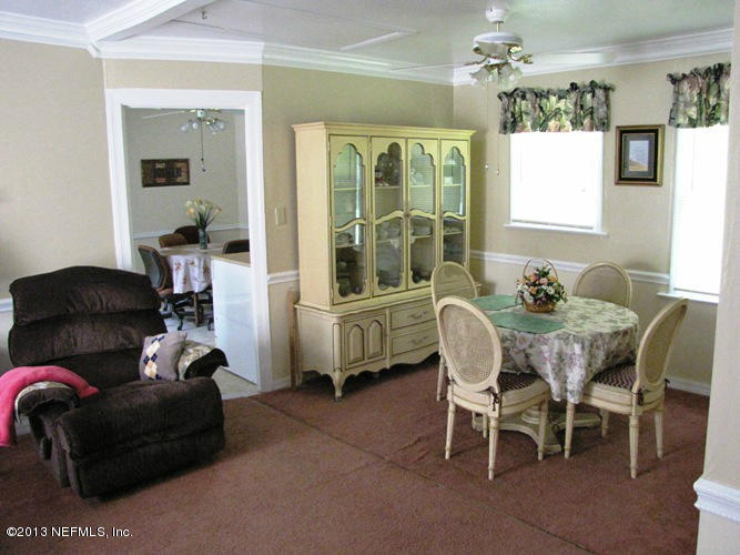 1642 Ryar Road Jacksonville, FL 32216 - Photo 4 of 14 Dining