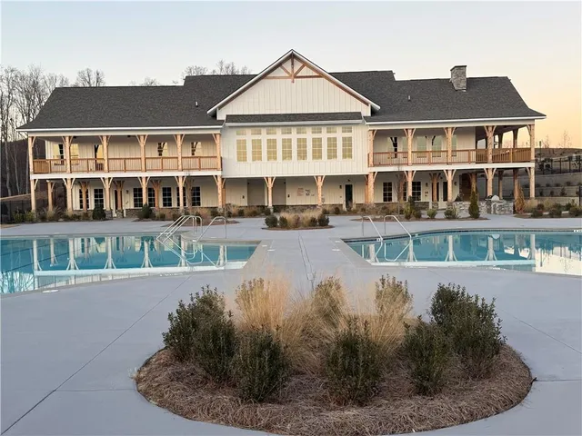 a view of a tennis court