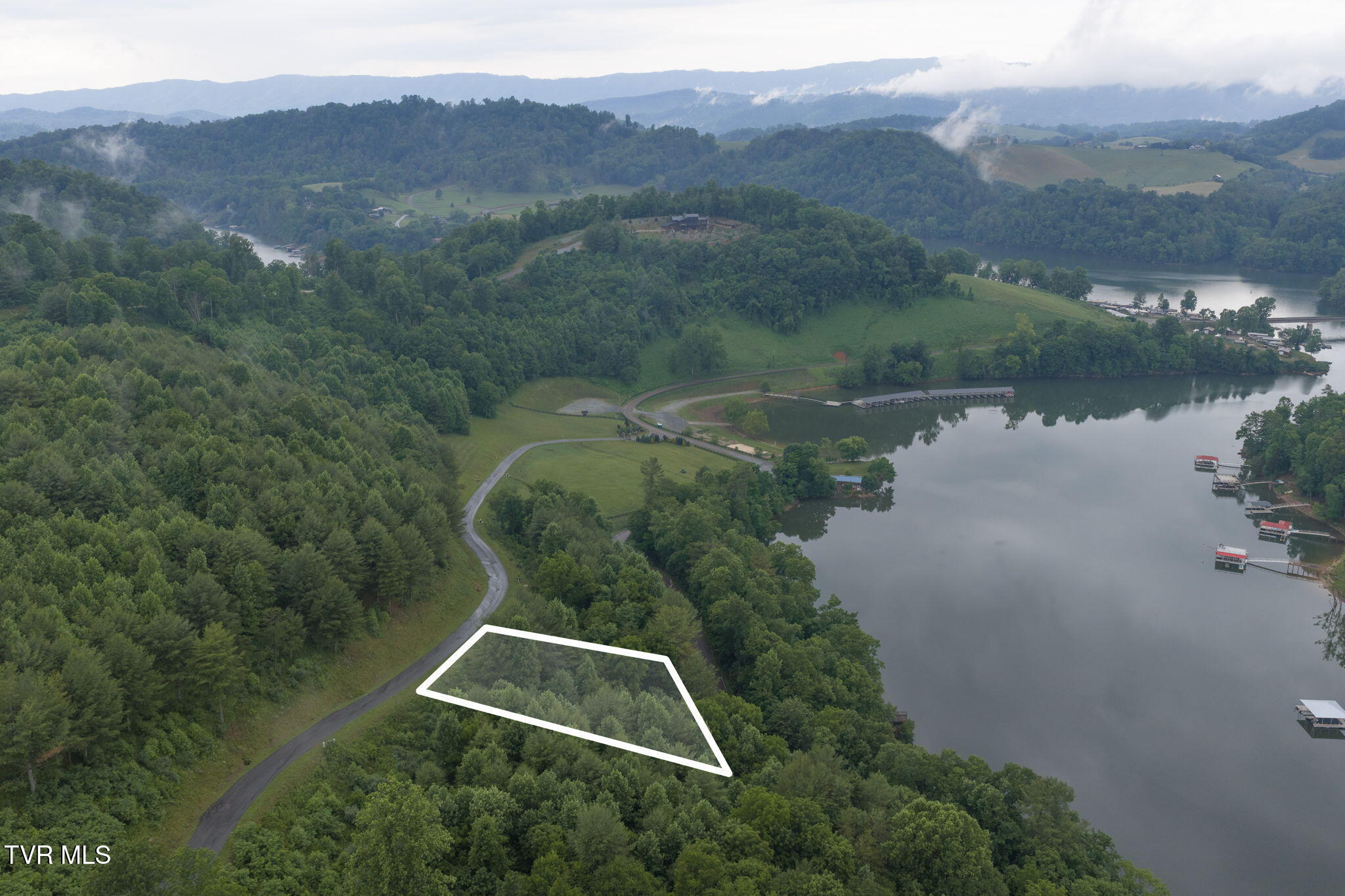 Lot 21 Eagle Rdg Parkway, Unit 21 Butler, TN 37640 - Photo 8 of 17 15-web-or-mls-DJI_20260601140957_0578_D