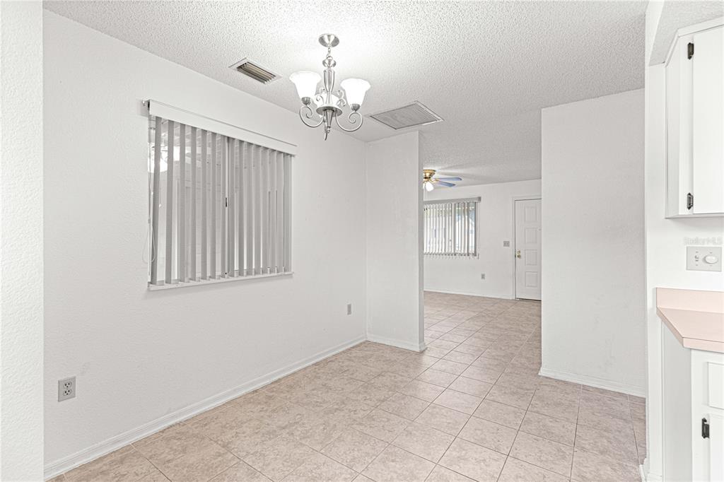8208 Southwest 108th Ln Road Ocala, FL 34481 - Photo 7 of 55