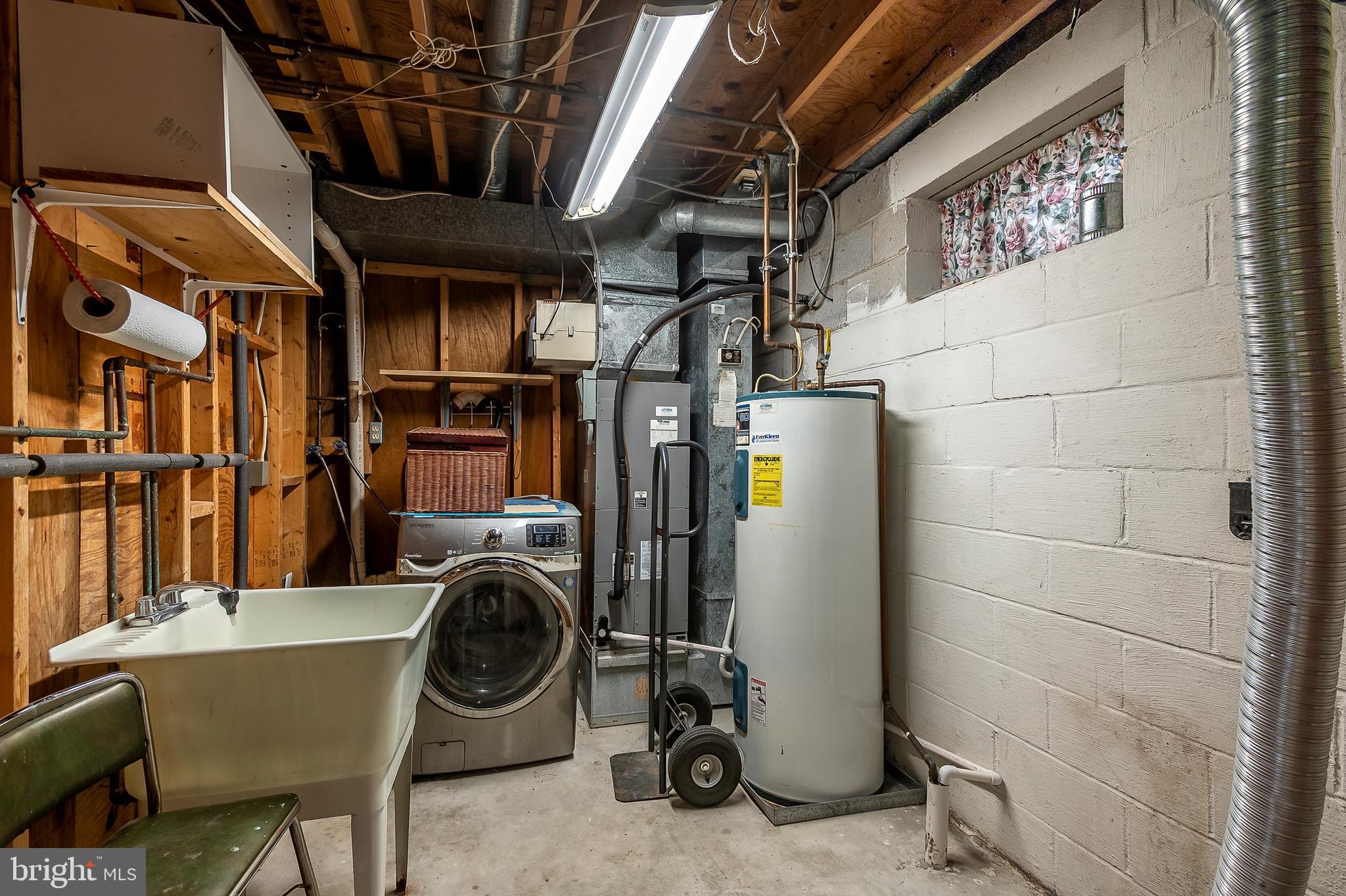 38 Winehurst Road Baltimore, MD 21228 - Photo 27 of 35 Utility Room