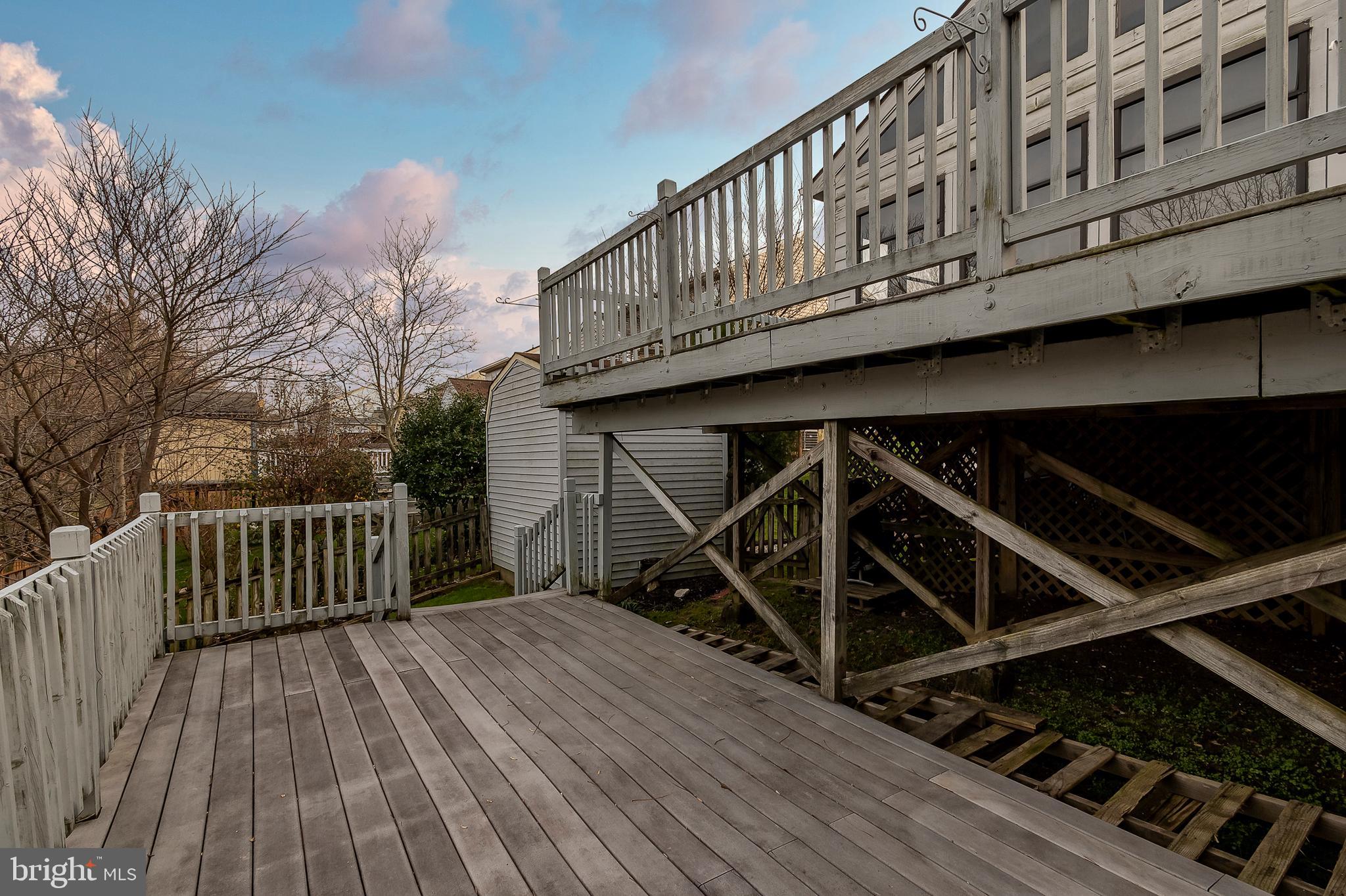 38 Winehurst Road Baltimore, MD 21228 - Photo 30 of 35 Lower Deck (alt view)