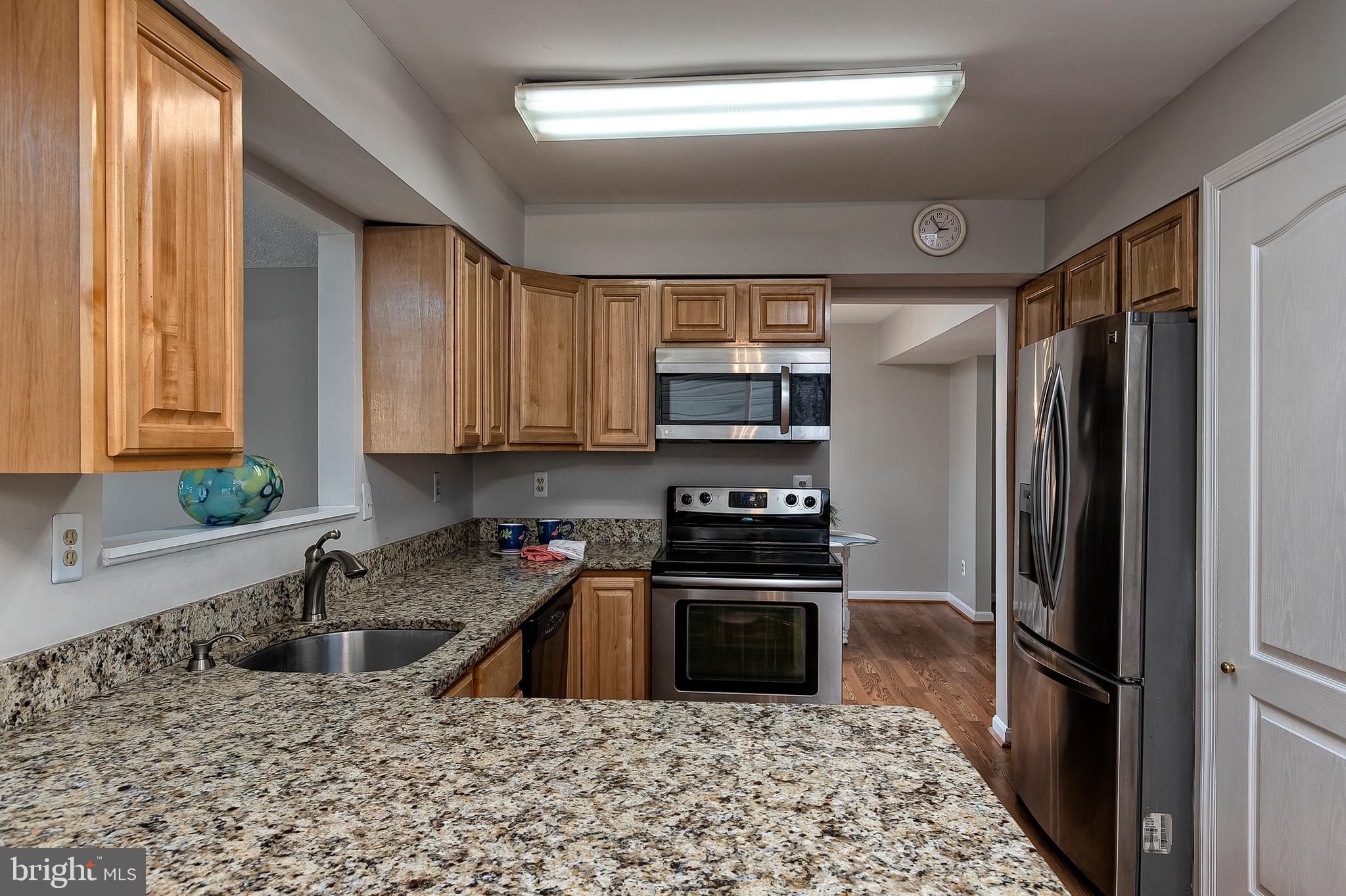 38 Winehurst Road Baltimore, MD 21228 - Photo 9 of 35 Kitchen (alt view)