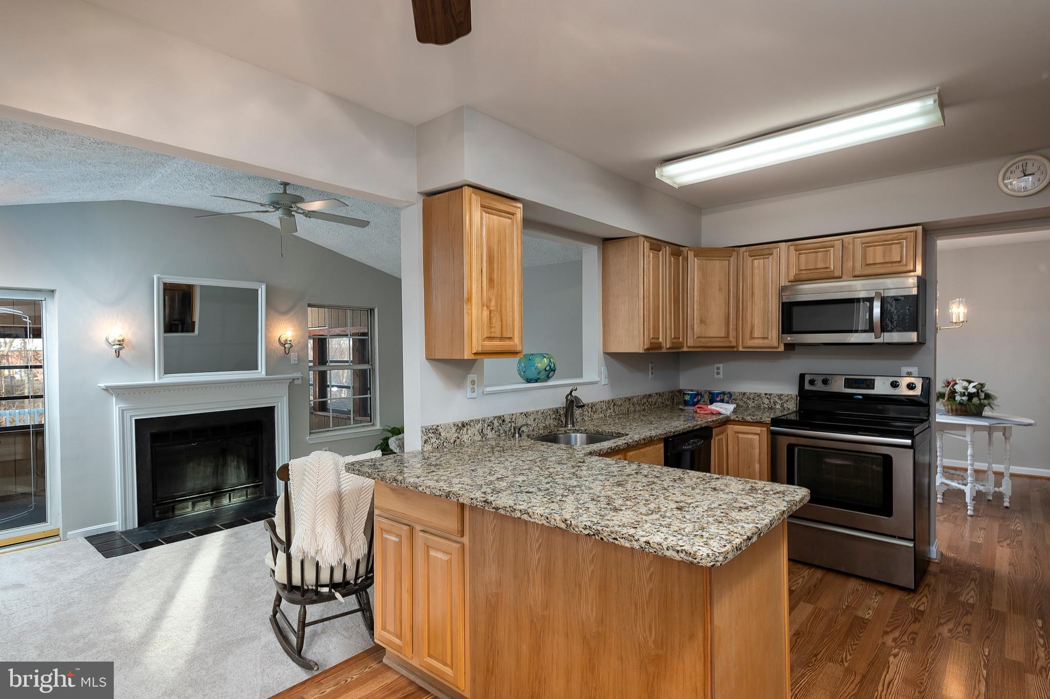 38 Winehurst Road Baltimore, MD 21228 - Photo 10 of 35 Kitchen to Family Room
