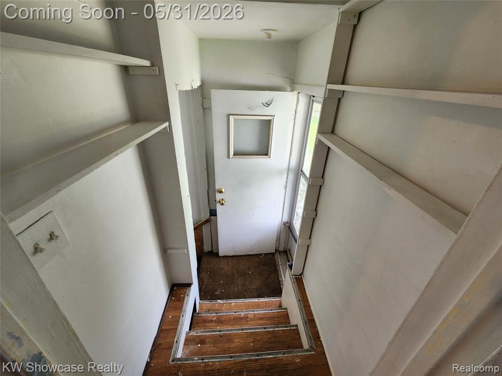 4356 South Vassar Road Burton, MI 48519 - Photo 38 of 42