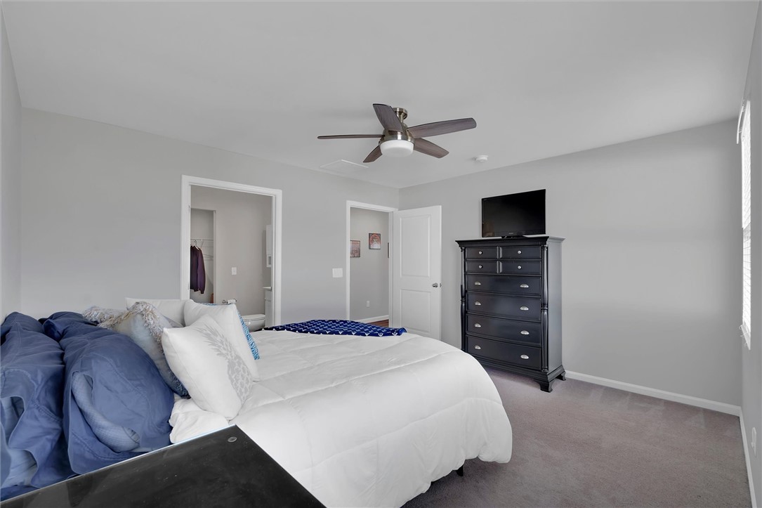169 Queens Mill Court Pendleton, SC 29670 - Photo 8 of 20 Primary Bedroom Suite