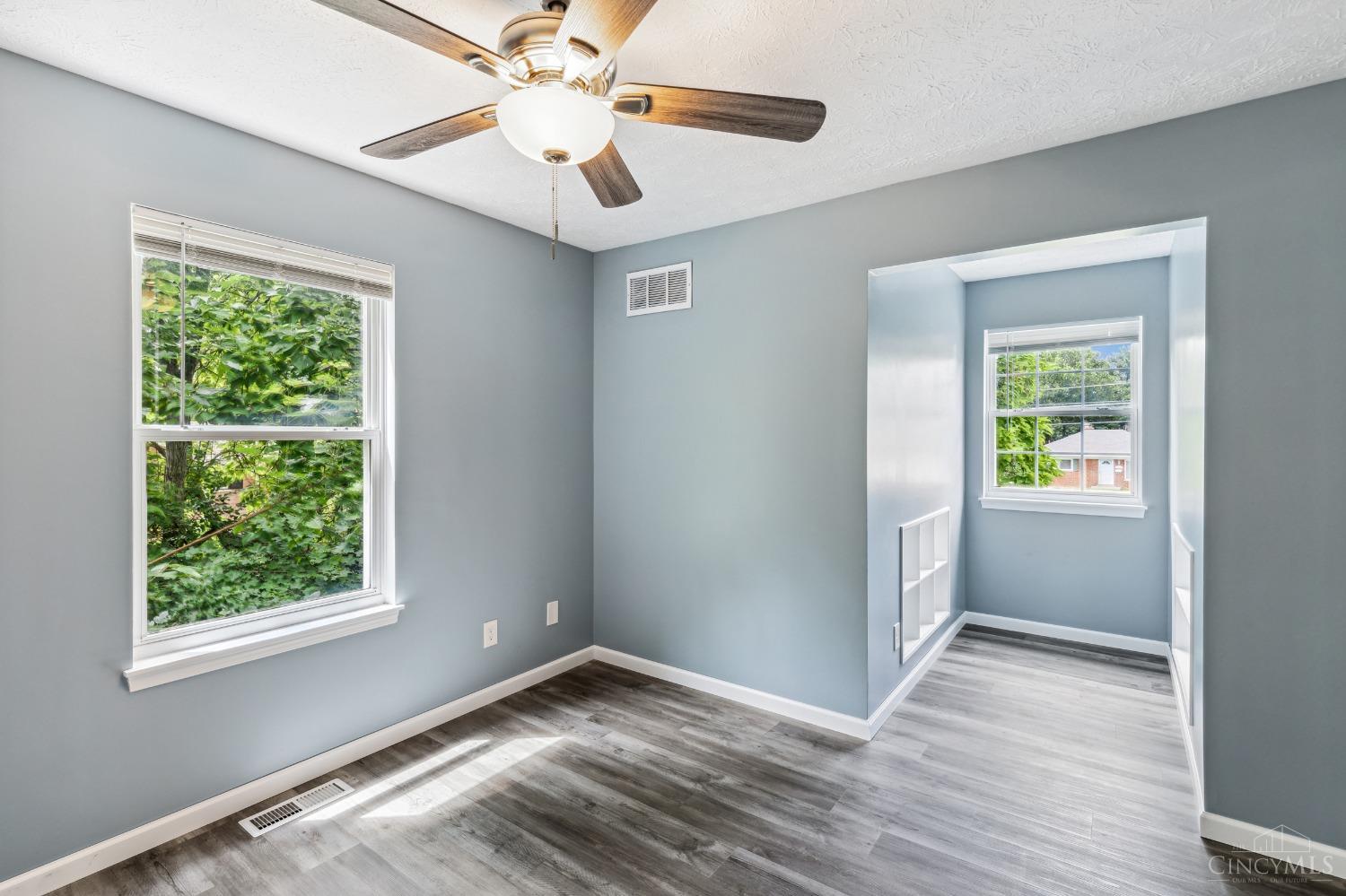 3209 Jessup Road Cincinnati, OH 45239 - Photo 16 of 23