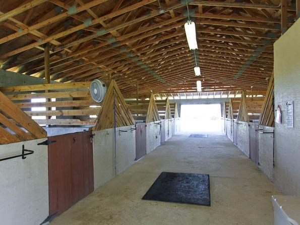 16823 Rustic Road Wellington, FL 33470 - Photo 20 of 54 image7