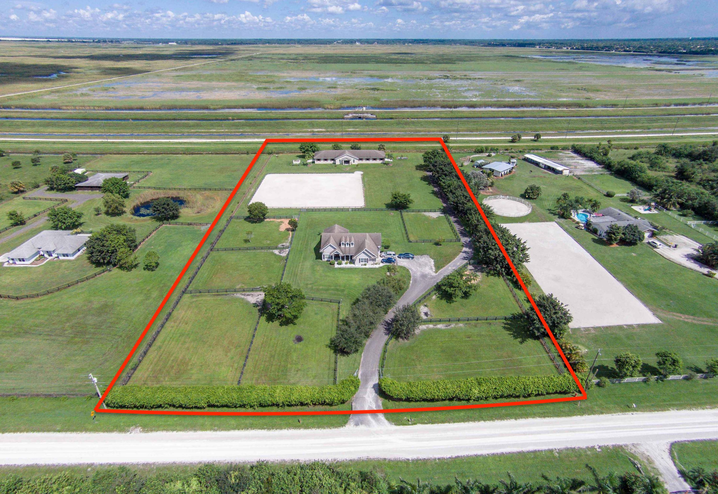 16823 Rustic Road Wellington, FL 33470 - Photo 4 of 54 2.jpg cropped outline (1)