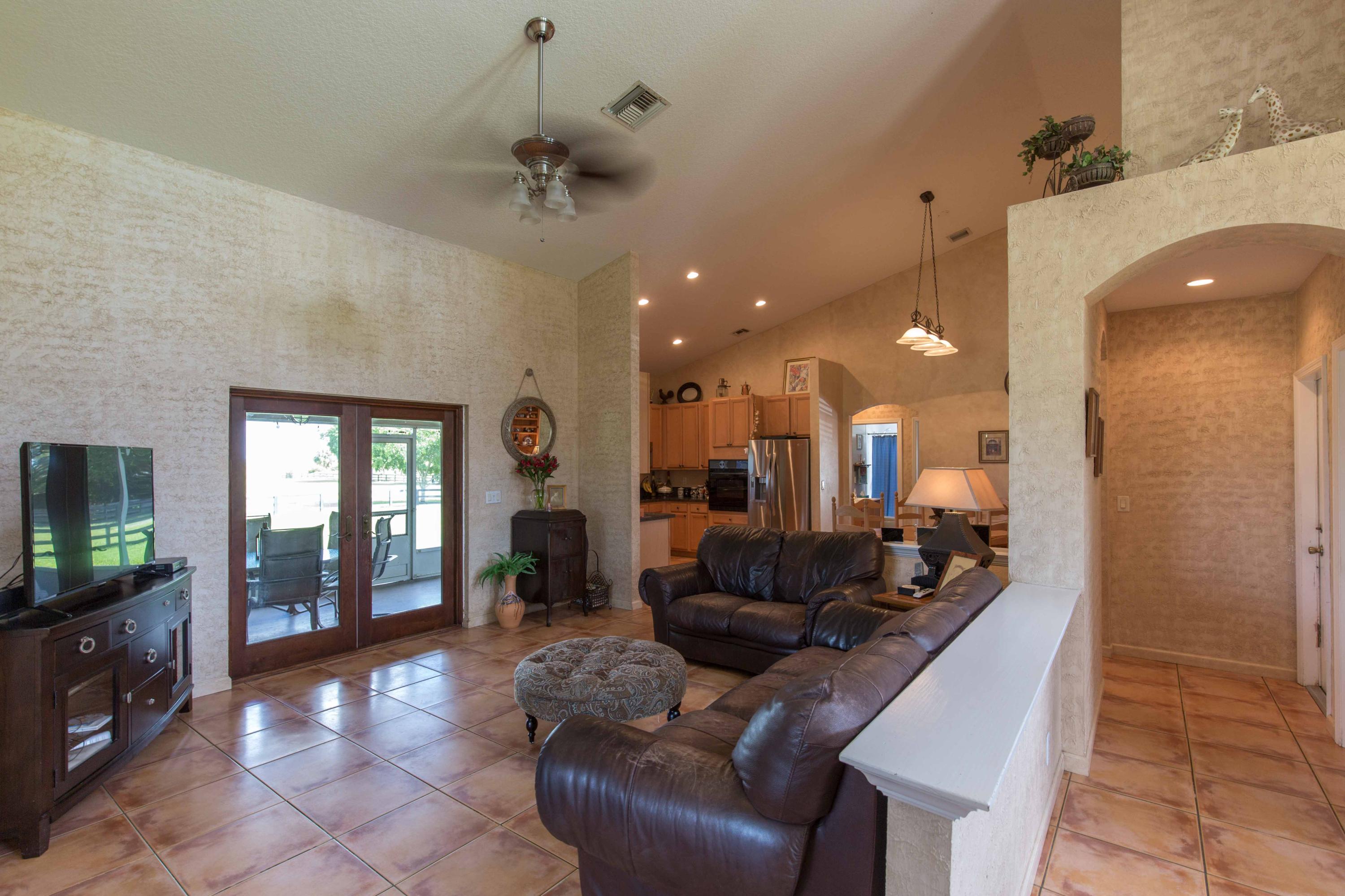 16823 Rustic Road Wellington, FL 33470 - Photo 7 of 54 24