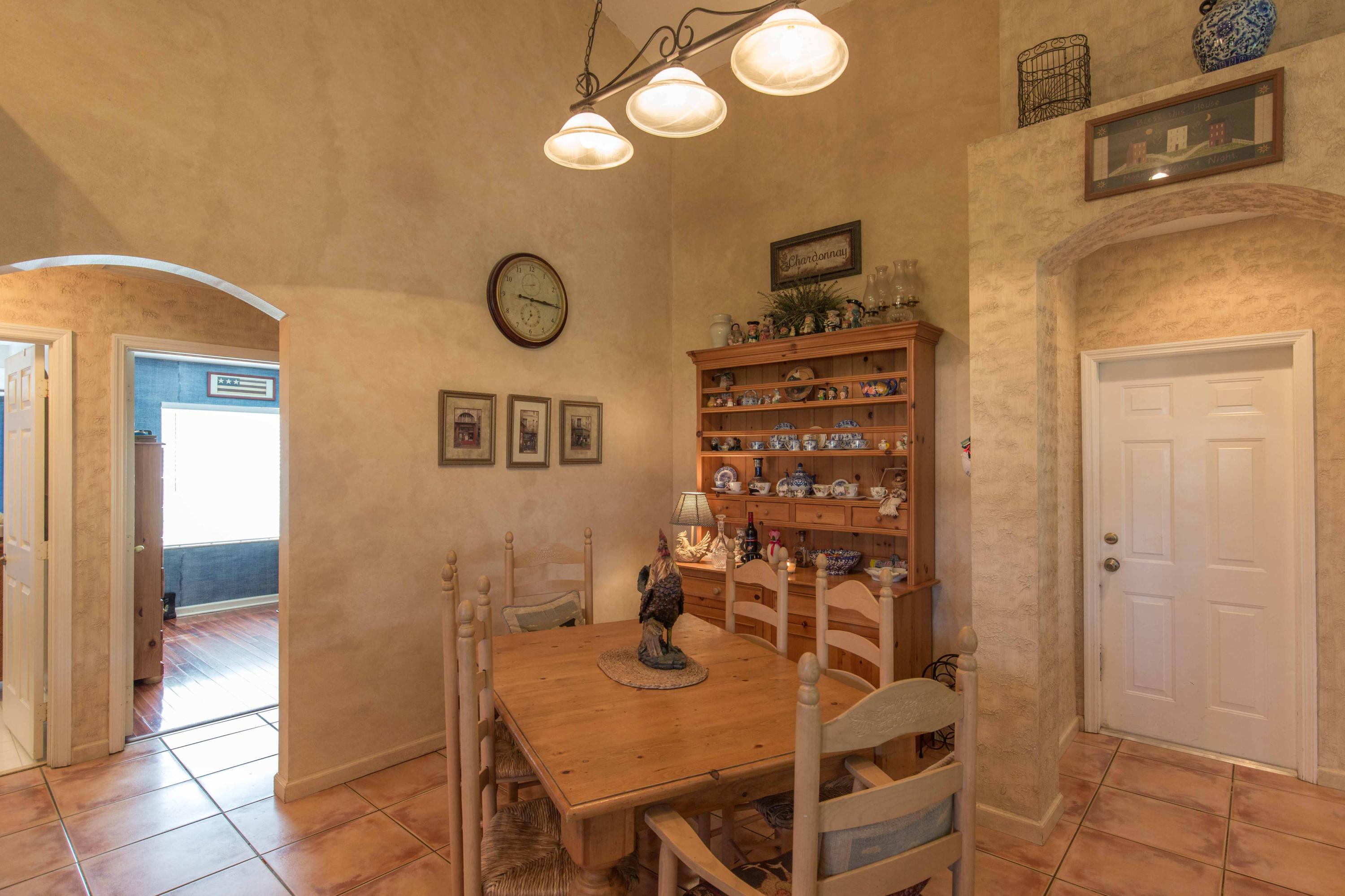 16823 Rustic Road Wellington, FL 33470 - Photo 9 of 54 23