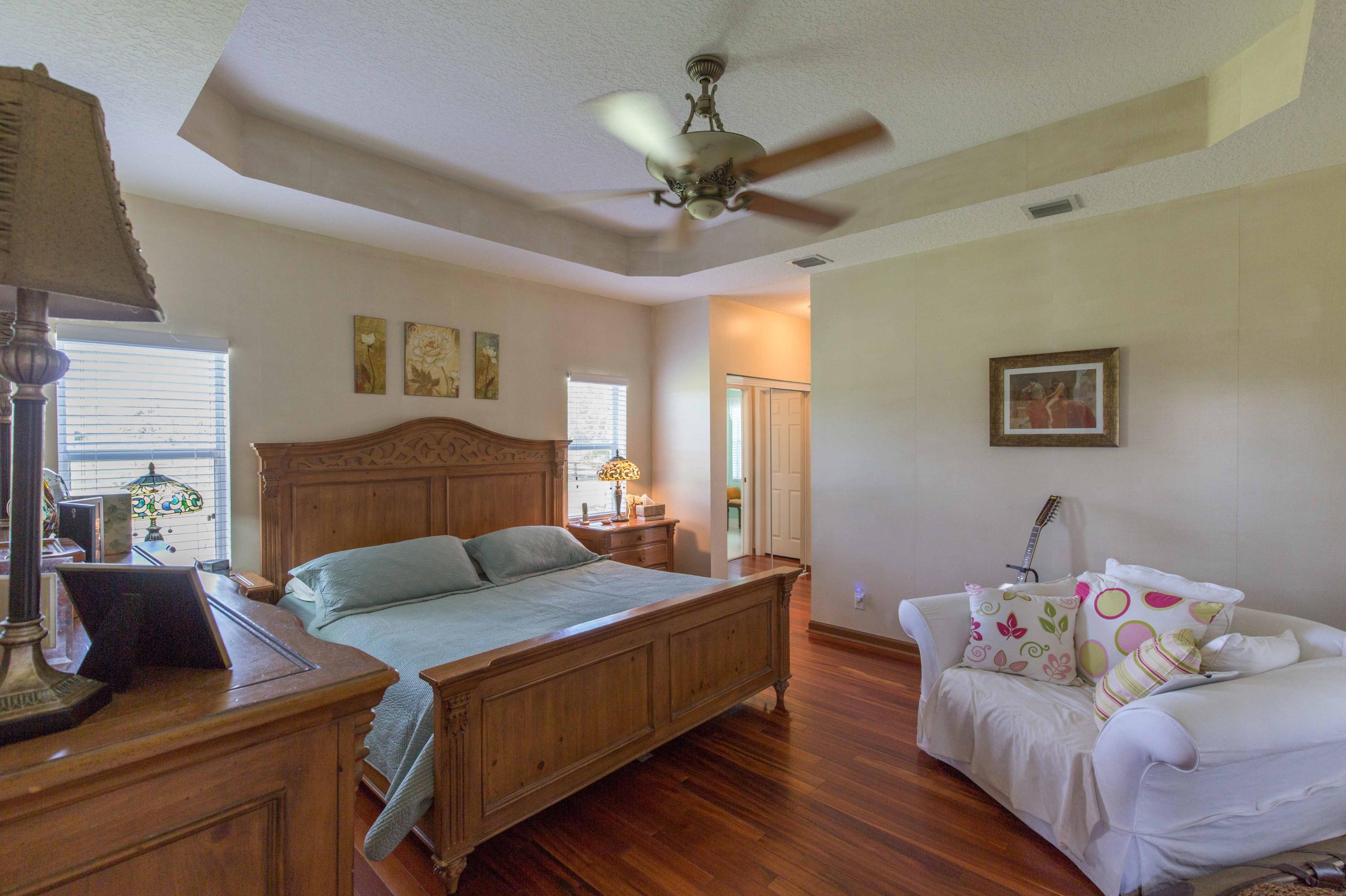 16823 Rustic Road Wellington, FL 33470 - Photo 10 of 54 25