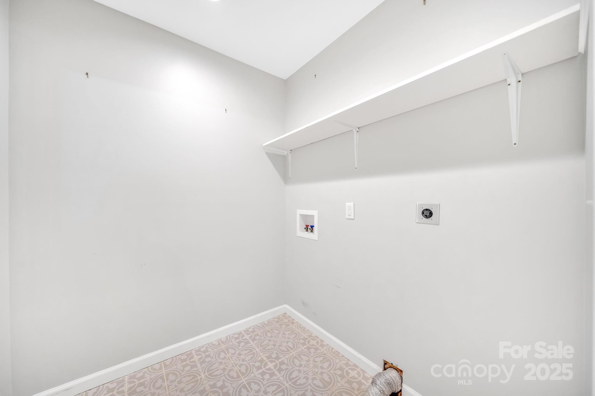 155 Pebble Ridge Road Spruce Pine, NC 28777 - Photo 28 of 39 a view of small space